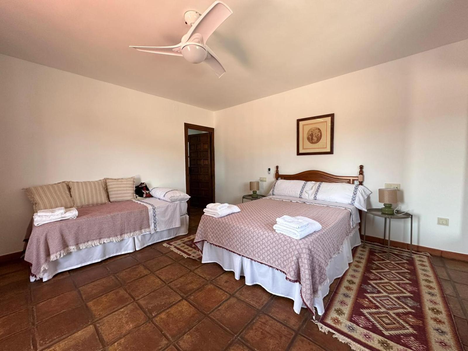Casa Rural El Contarin - An Andalusian Escape, Archidona, Malaga מראה חיצוני תמונה